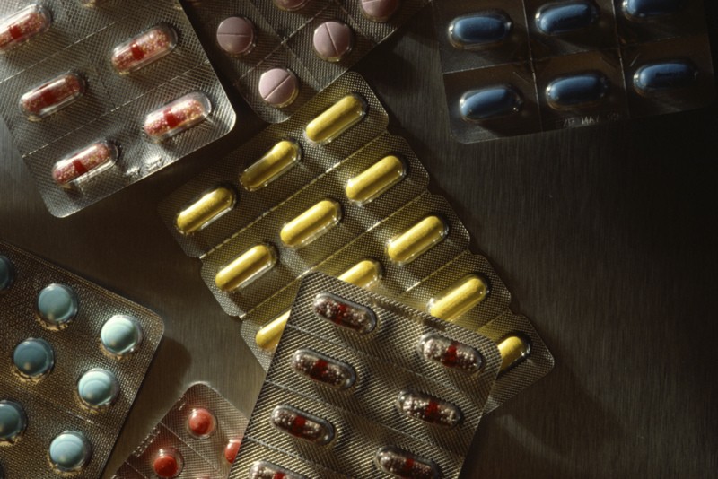 pills32302906.jpg