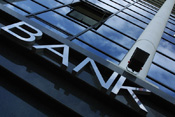 banksign10000387.jpg
